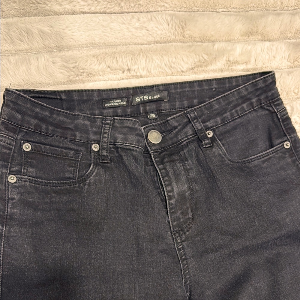 STS Blue Jeans in a black color Harper High ankle fit   P5